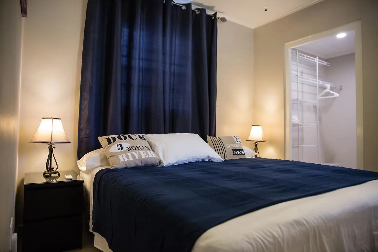The Pier Beach Inn & Suites 威廉斯塔德 3*,  库拉索