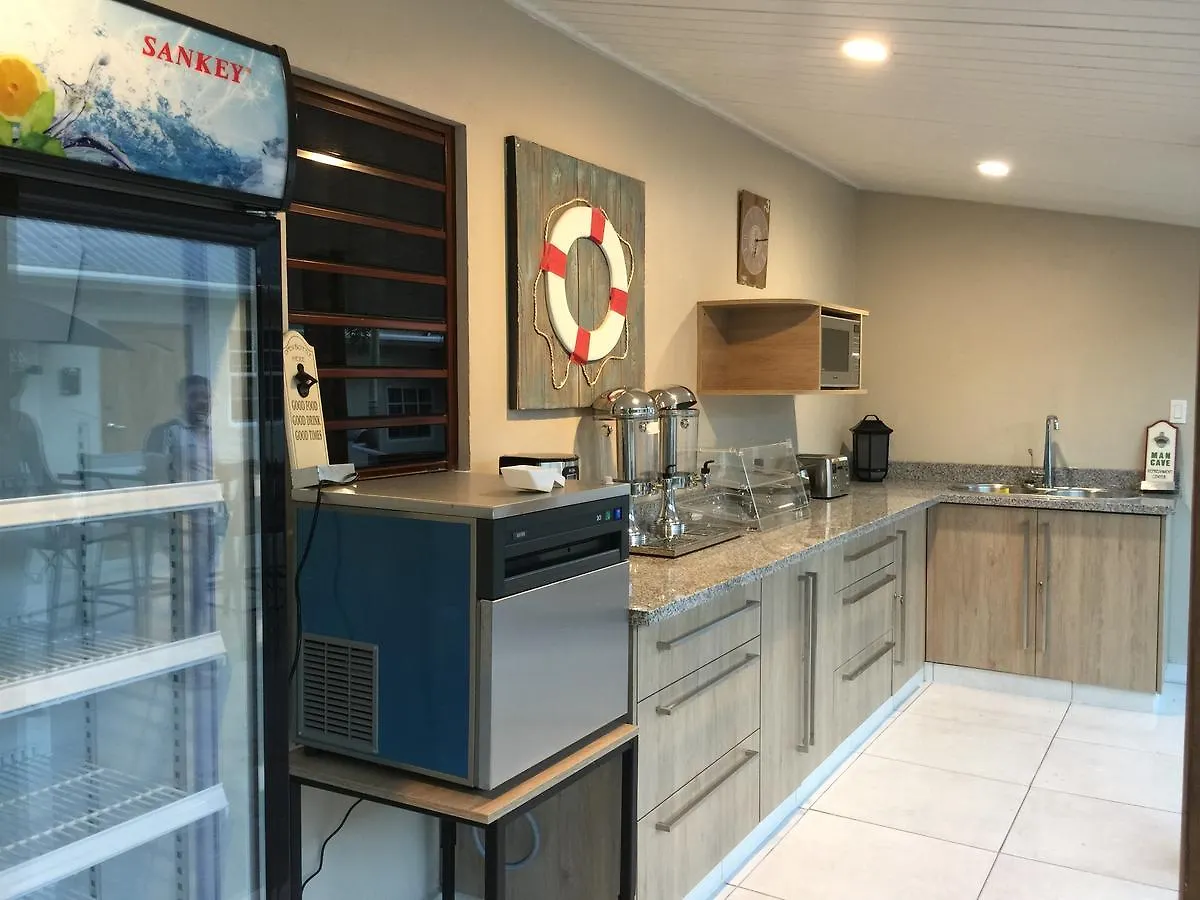 The Pier Beach Inn & Suites 威廉斯塔德